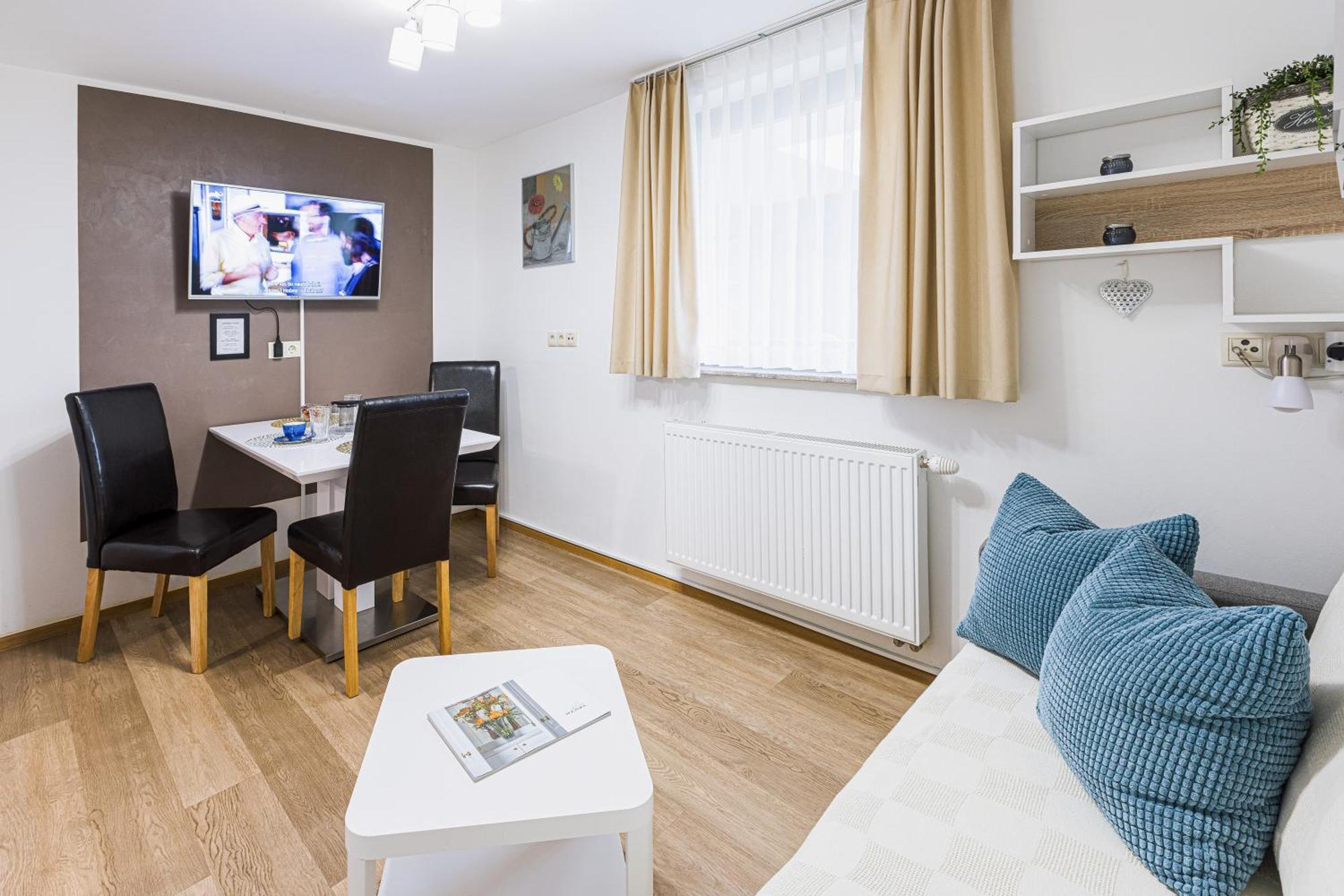 Quercus Apartments Μπλεντ Δωμάτιο φωτογραφία